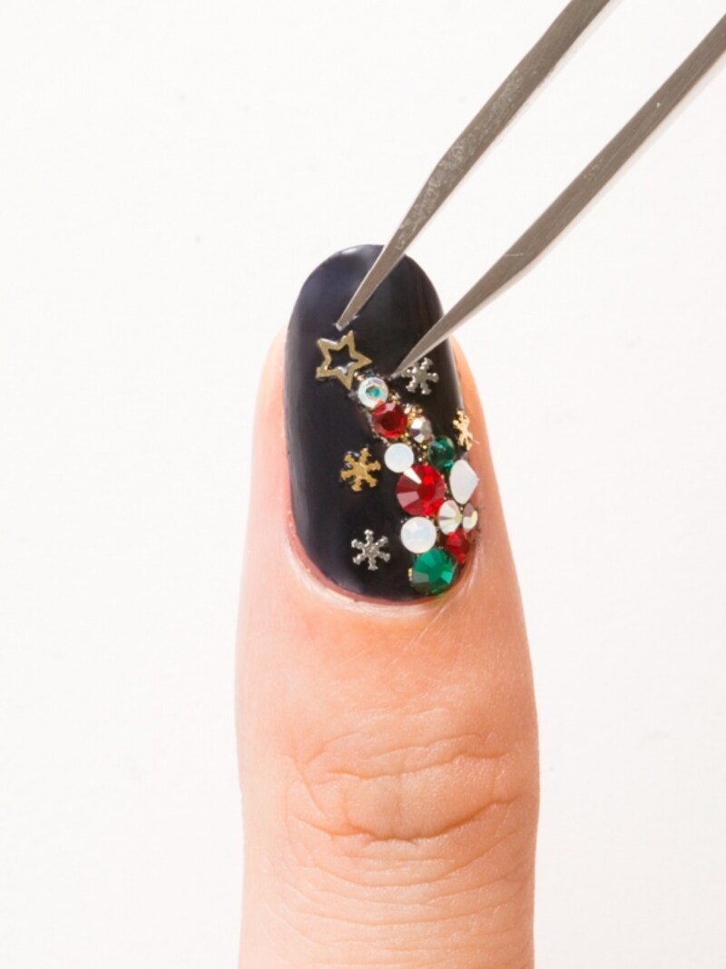 アクセントになるパーツは最後に飾る