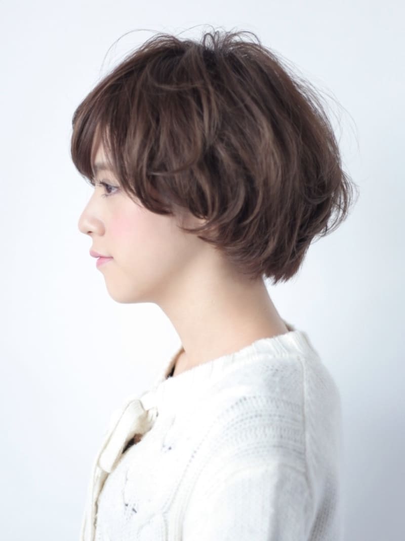 大人かわいいパーマショートボブ