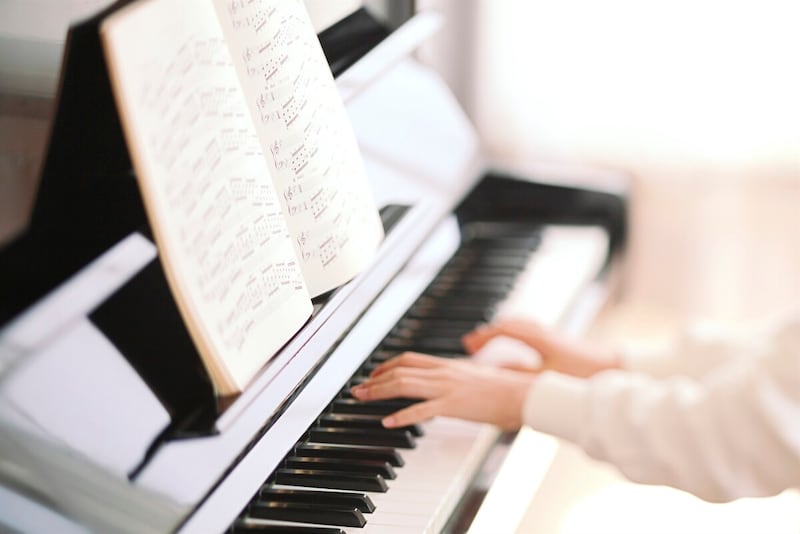 ピアノで跳躍した音を正確に演奏する練習方法