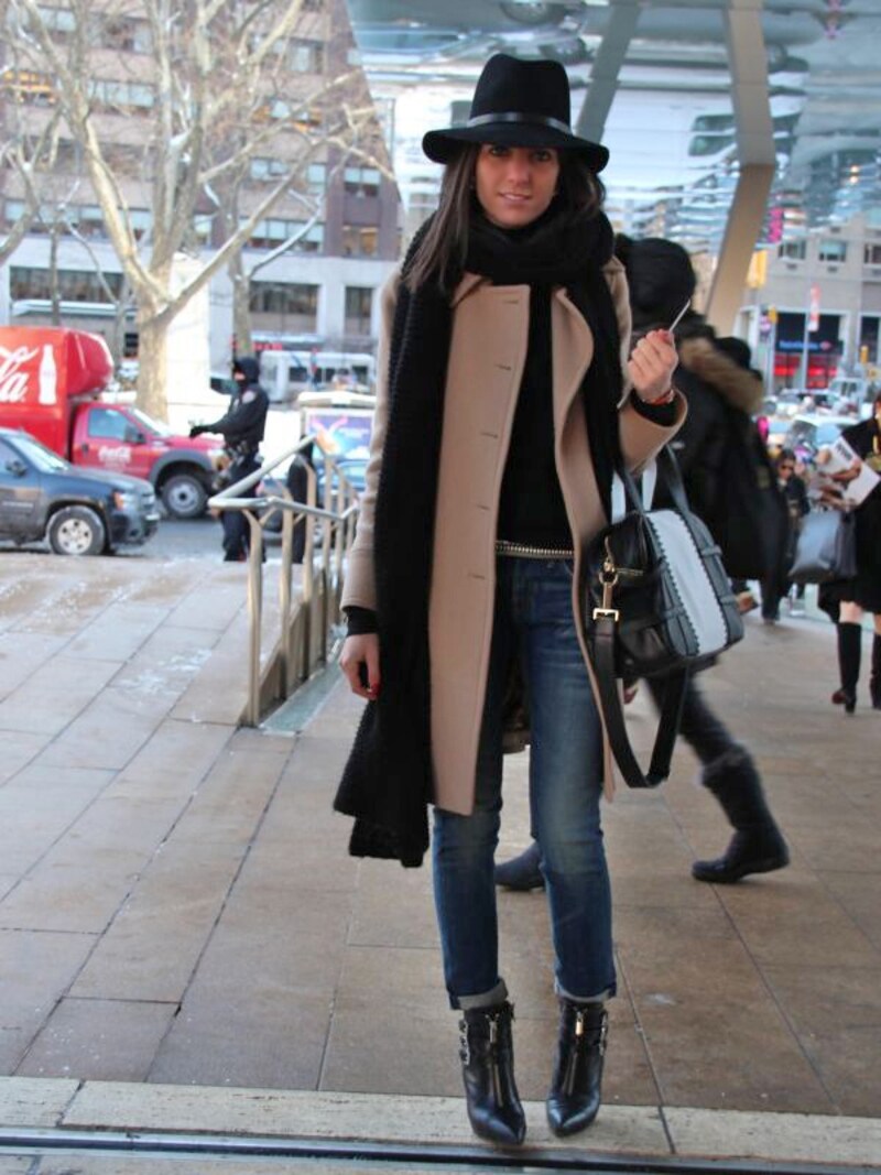 スーパーロングマフラーundefined(c)Rie Miyata