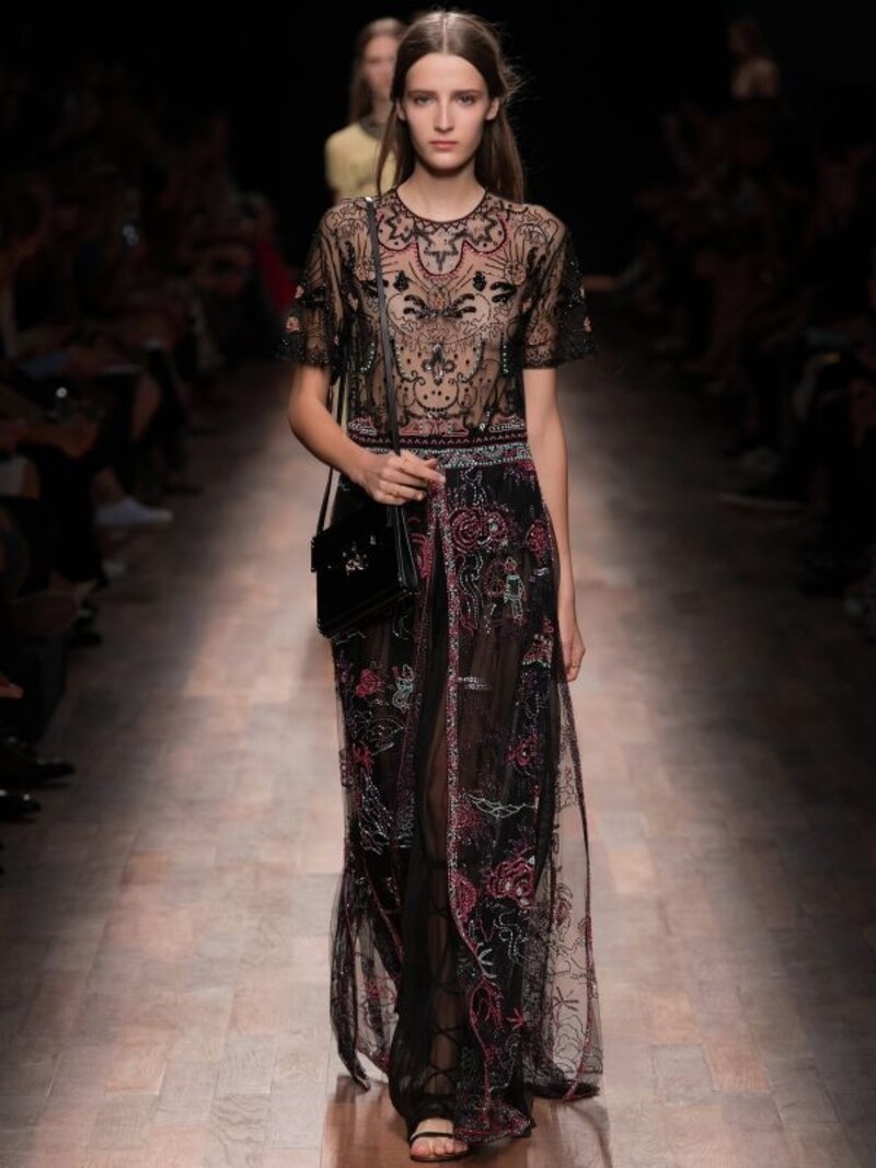 VALENTINO 2015年春夏パリコレクション