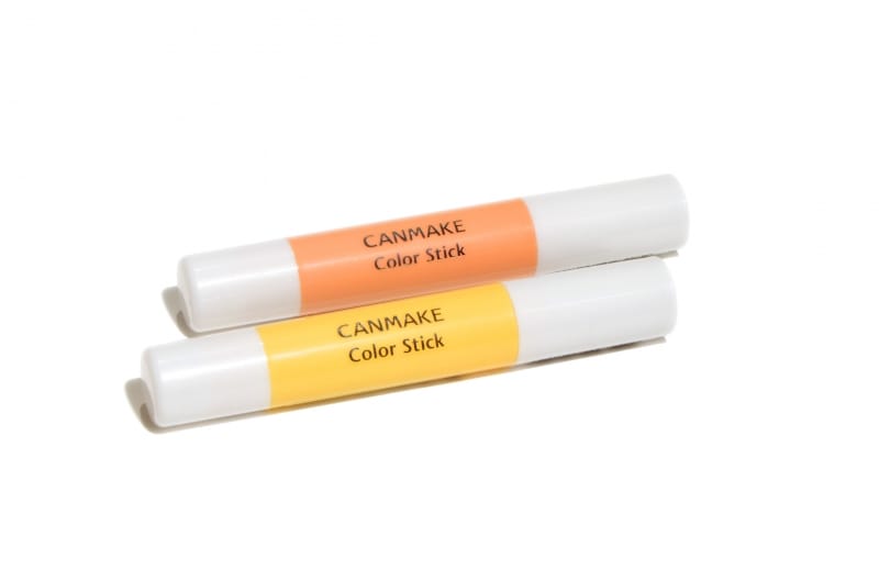 クマの色に合わせてコンシーラーの色も変えてみよう