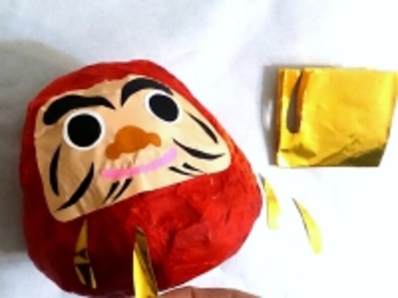 色紙で好きな飾りを作りましょう