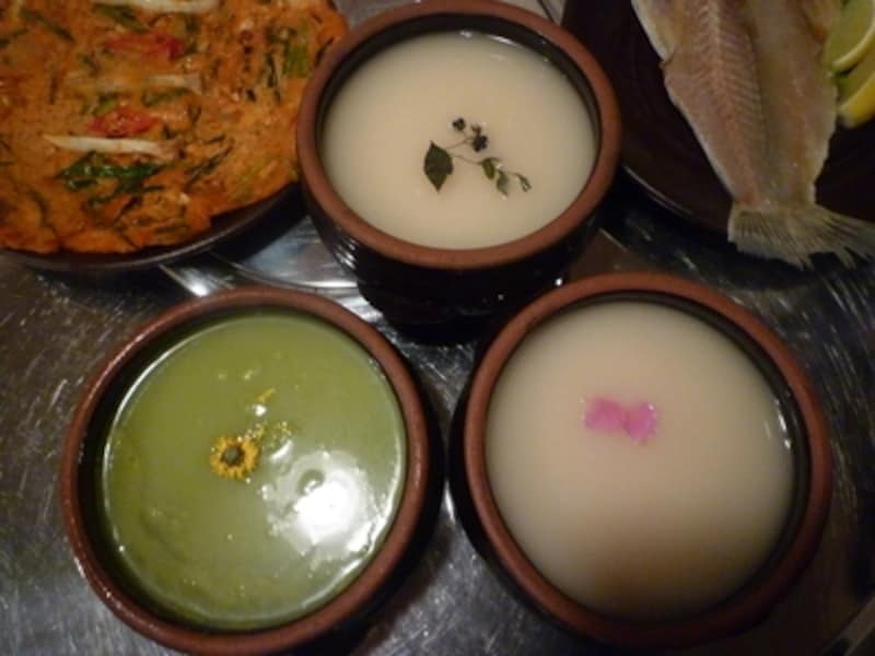 マッコリは韓国ではとても身近なお酒です。家庭でもよく飲まれています