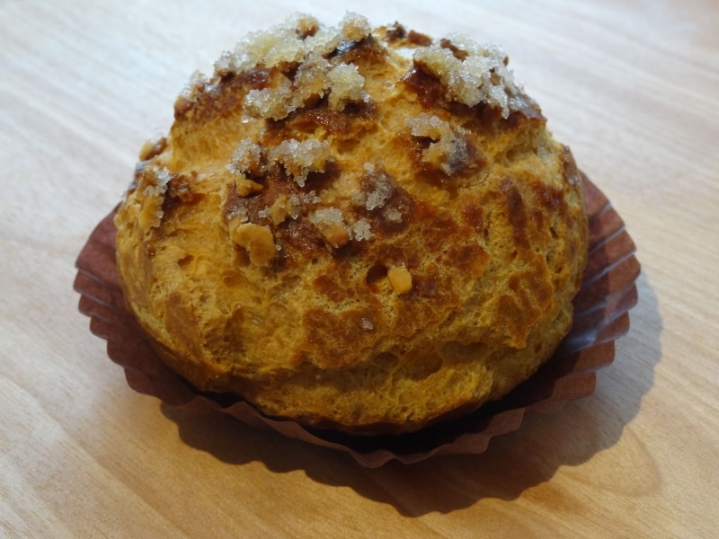 「エクラデジュール」の「シュークリーム」(税込216円)