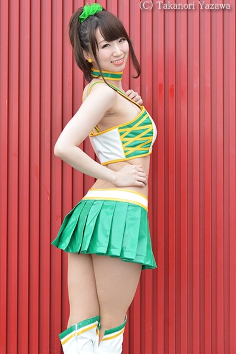 荒井華奈／モデリスタカスタマイズクイーン