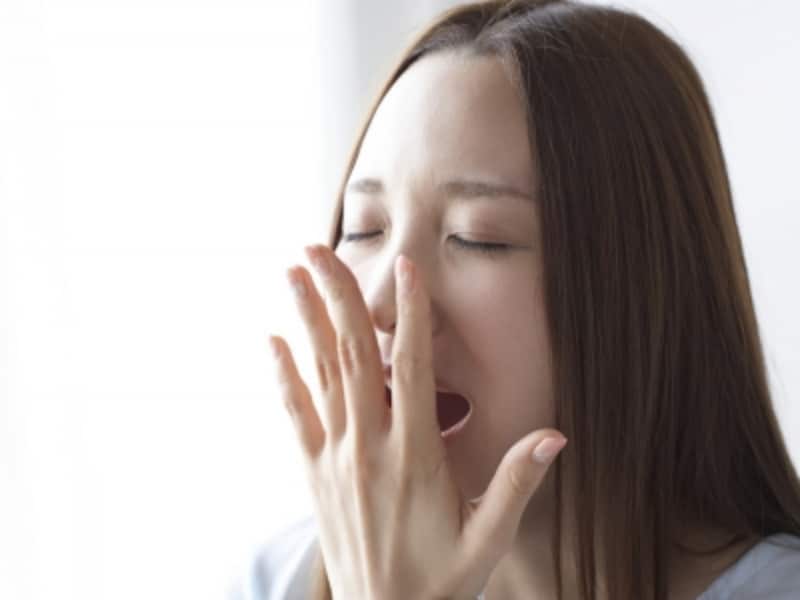 あえて寝不足で飛行機に乗るのも有効