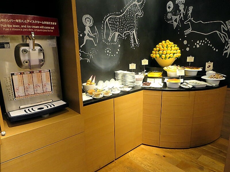 バルバッコア 新宿 デザートのブッフェ台