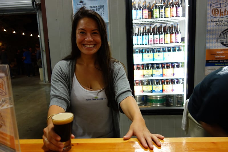 ビールは笑顔の似合うお酒です