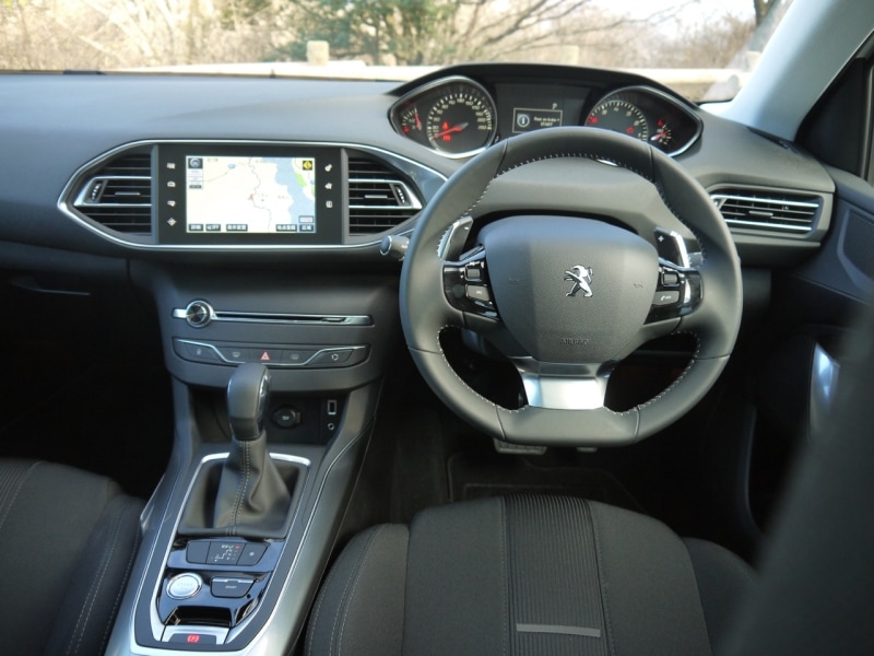 プジョー308/308SW