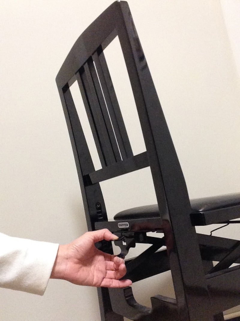 ピアノチェアの写真