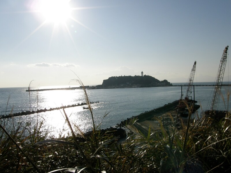 小動神社より望む江ノ島