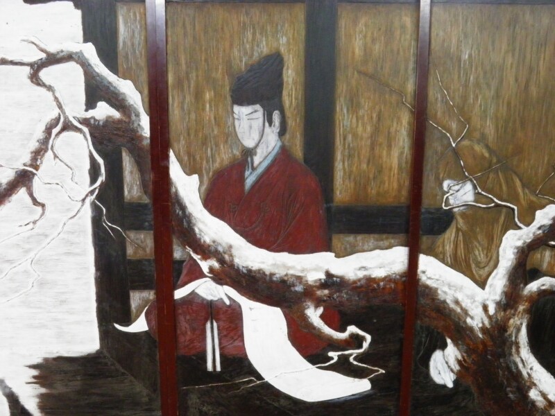 腰越状を持つ源義経が描かれた鎌倉彫の襖絵