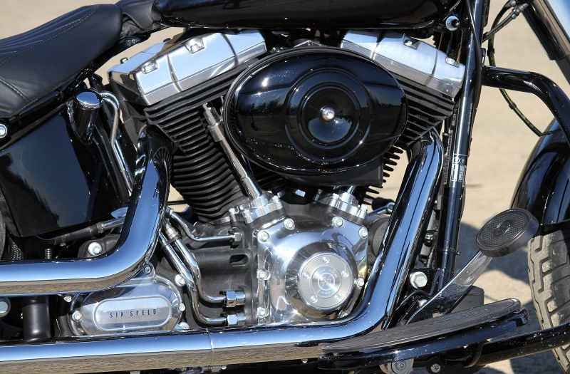 排気量1,584cc / 空冷4ストロークV型2気筒OHV2バルブエンジン『ツインカム96B』