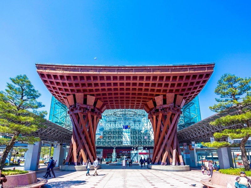 鼓門@金沢駅