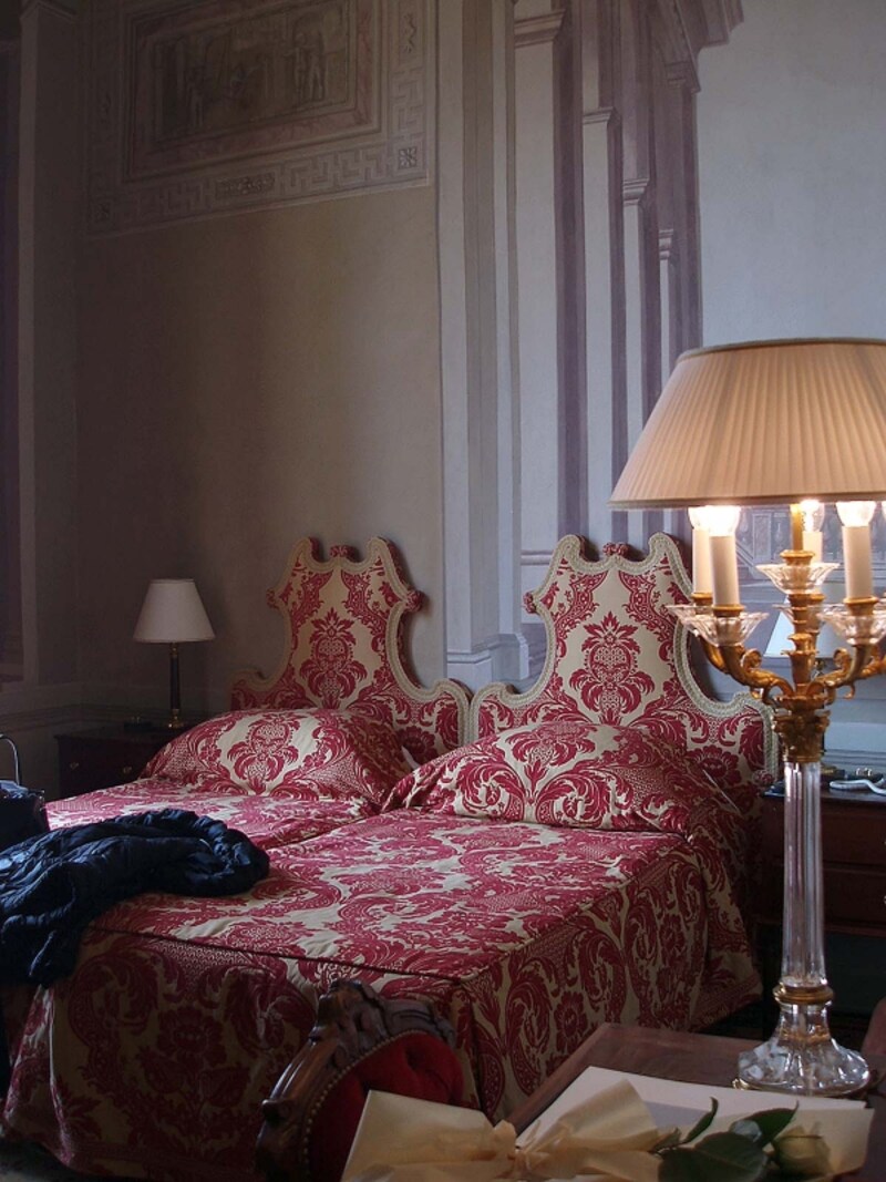 stanza con quadratura