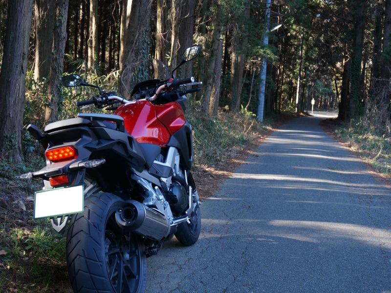 VFR800Xリアビュー