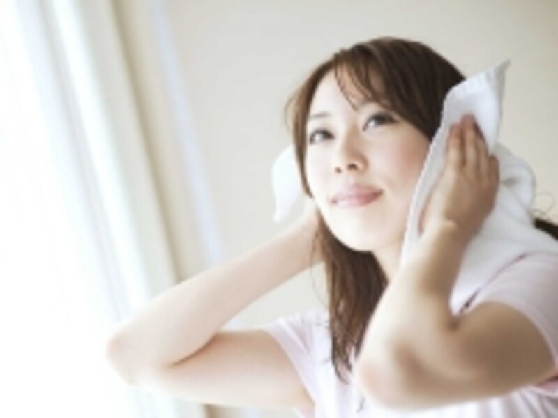 お湯だけのシャンプーで汚れは落ちるの?