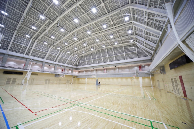 東京都内でバドミントンができる体育館・利用方法