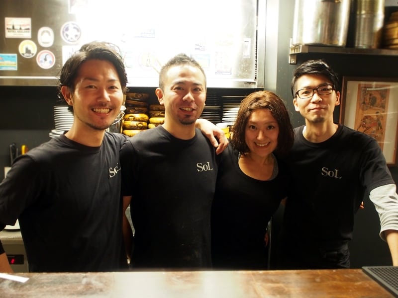 ちょうど良い距離感で酔わせてくれるスタッフの皆さん