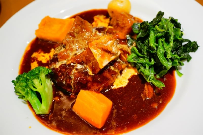 ビーフシチューハンバーグ