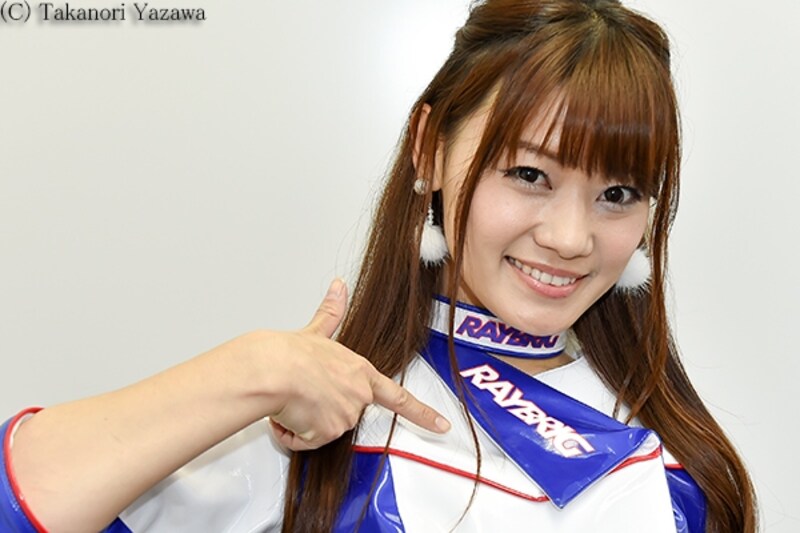 大山美保さんのコスチュームおすすめポイントは襟の折り返し