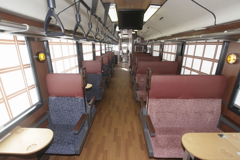 おいこっと車内