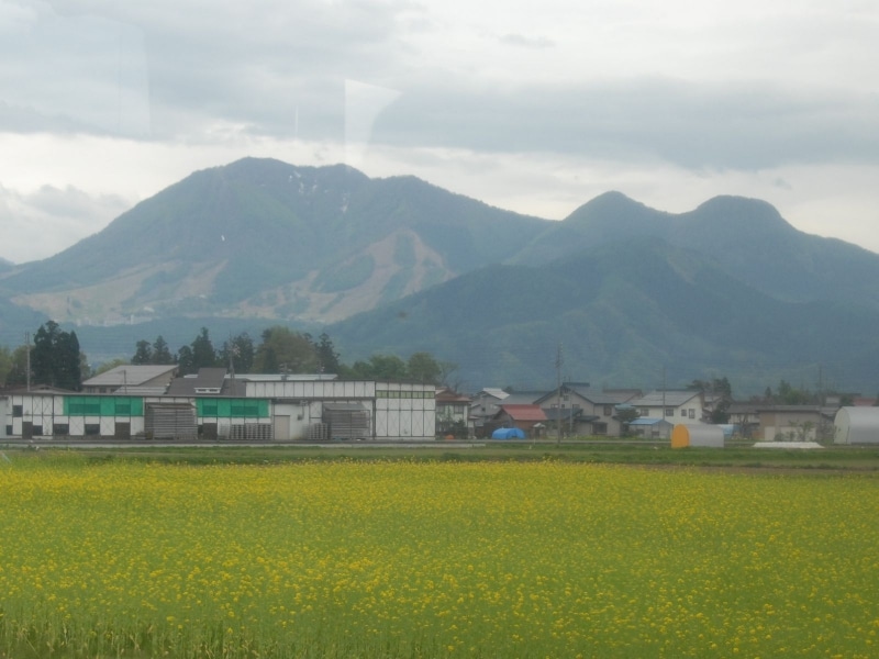 信濃平駅付近の車窓