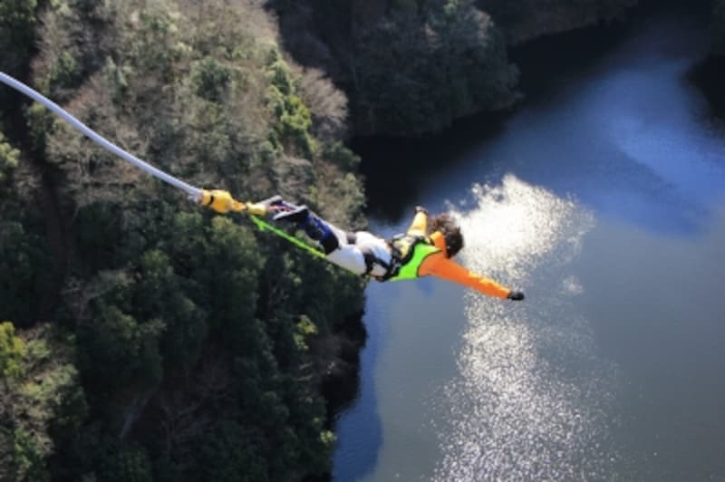 落ちている瞬間