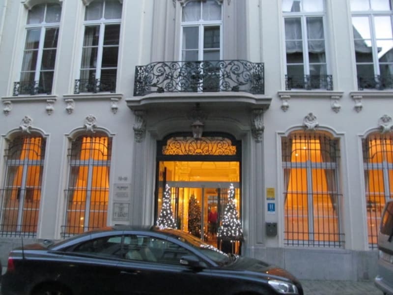 シンボルの大聖堂の塔が望める