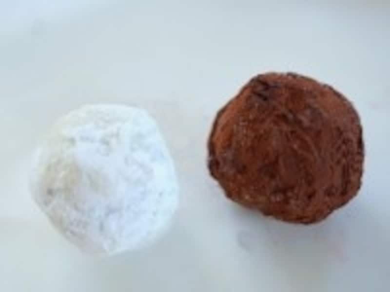 オレオトリュフ作り方 ココアパウダーをまぶす