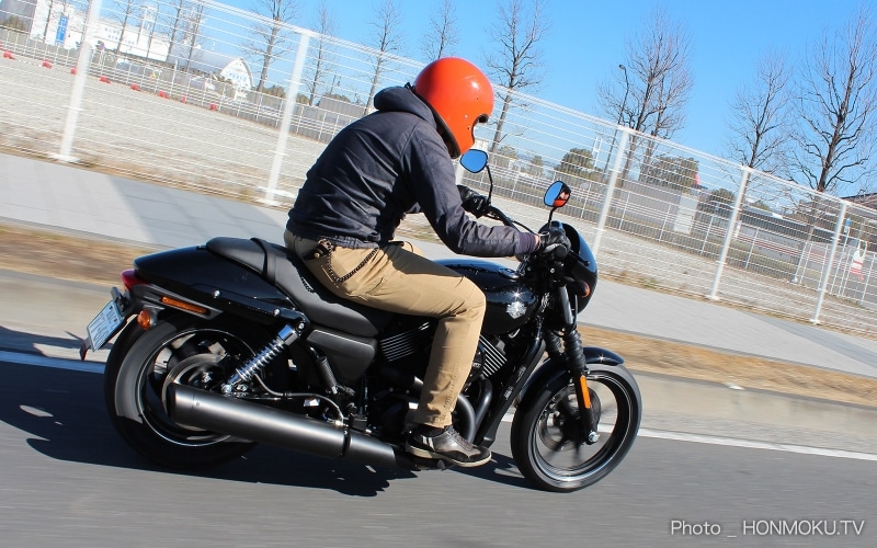 今までのハーレーにはない軽快な走り、それがストリート750の魅力か
