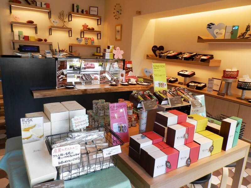 鎌倉くらんの店内