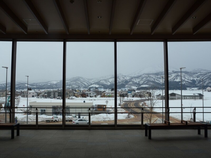 上越妙高駅コンコース