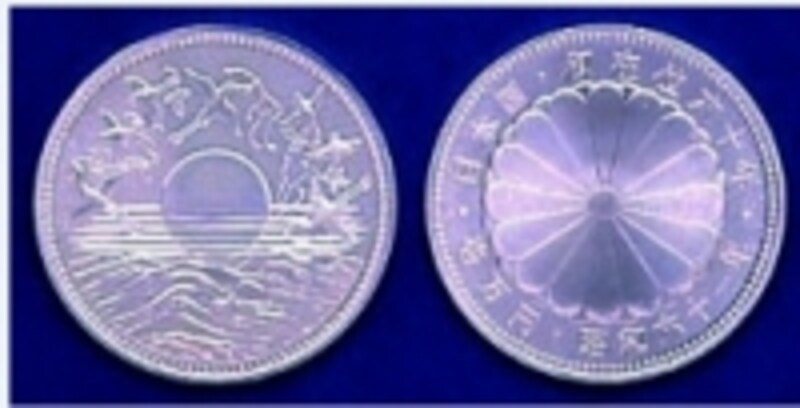 昭和天皇御在位60年記念10000円銀貨