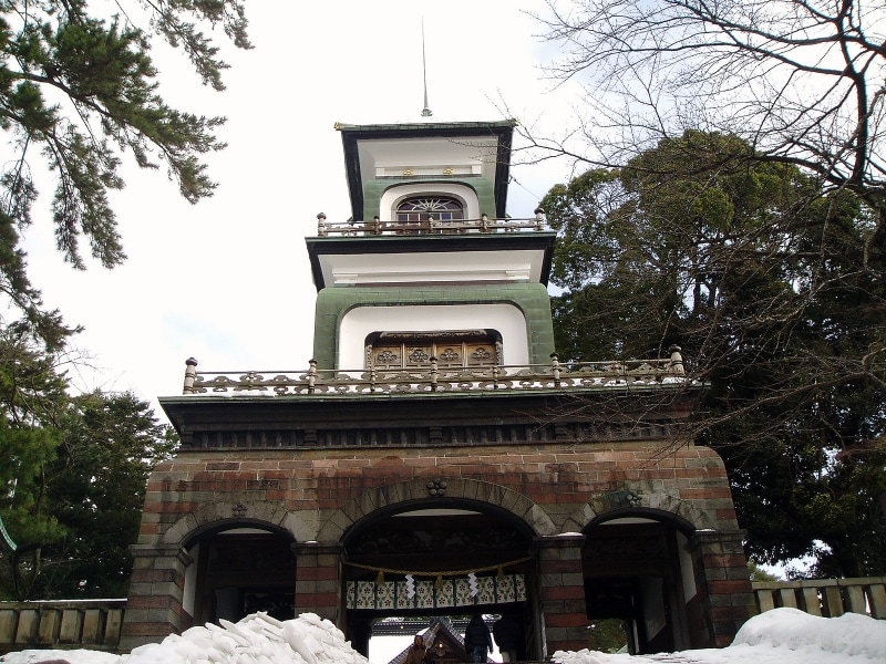 尾山神社・神門