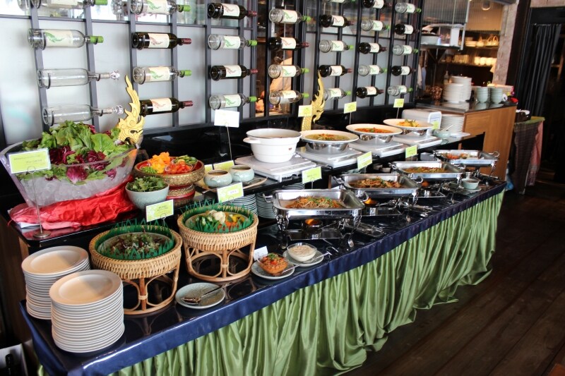 ビュッフェコーナー