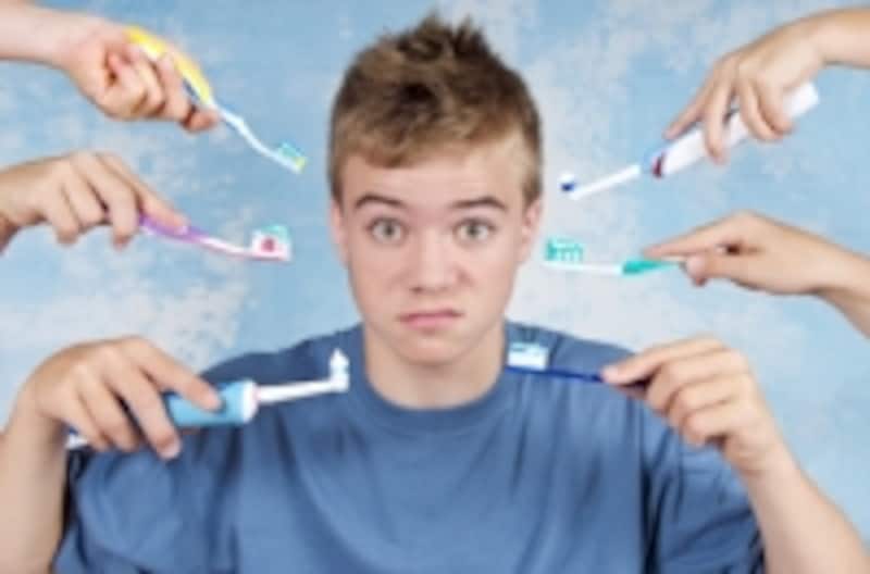 電動と普通の歯ブラシ