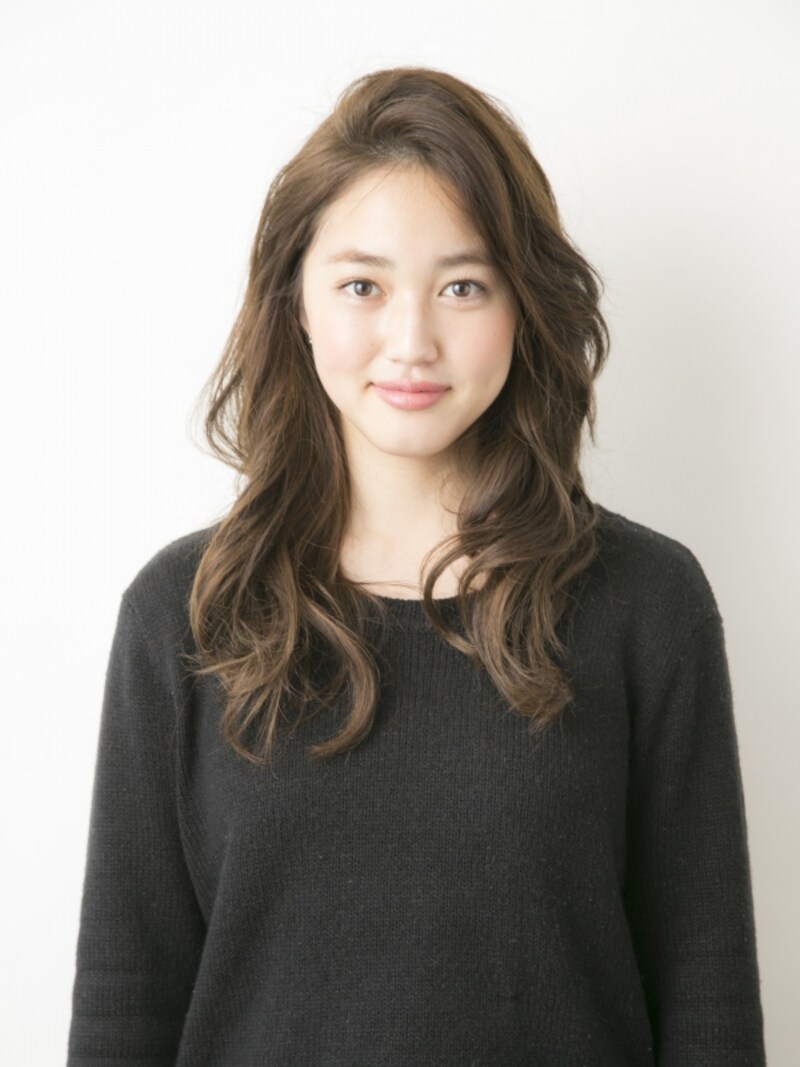 胸下のローレイヤーベース