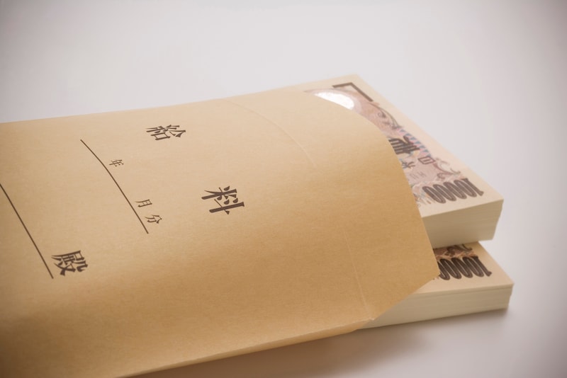 仕事に誇りを持たないと、高収入は程通い!? 仕事に誇りを持たないと、高収入は程通い!?