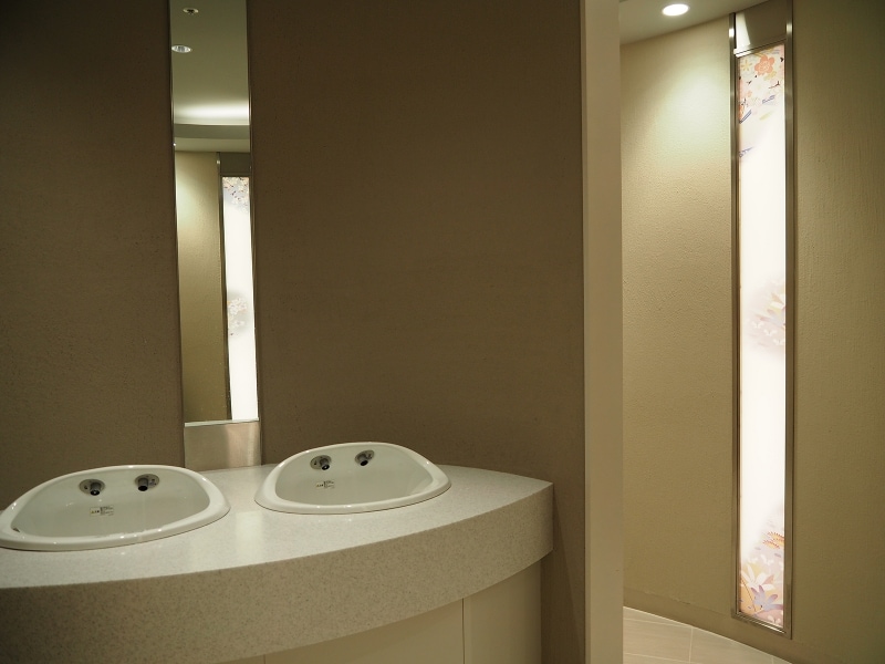 女性専用パウダールーム