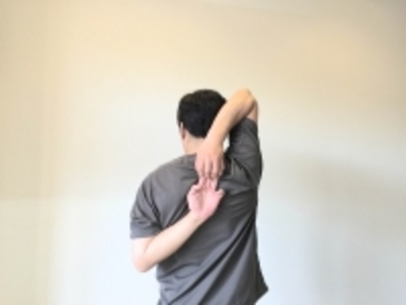 体の痛みや動かしにくさがある場合も要注意！