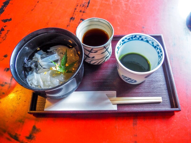 葛きり（ほうじ茶付き）＠久連波