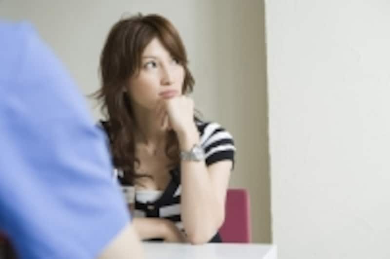 思考が先行して恋愛から遠ざかっていませんか?