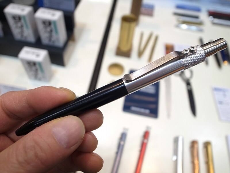 KARAS kustoms(ケアアス カスタムズ)