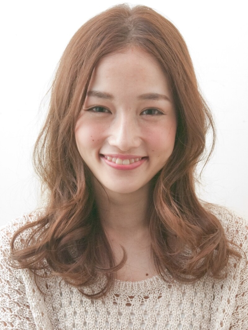 ゆるいウェーブヘア