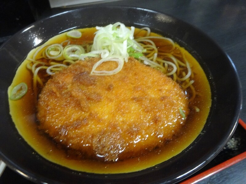 丼いっぱいのコロッケ！
