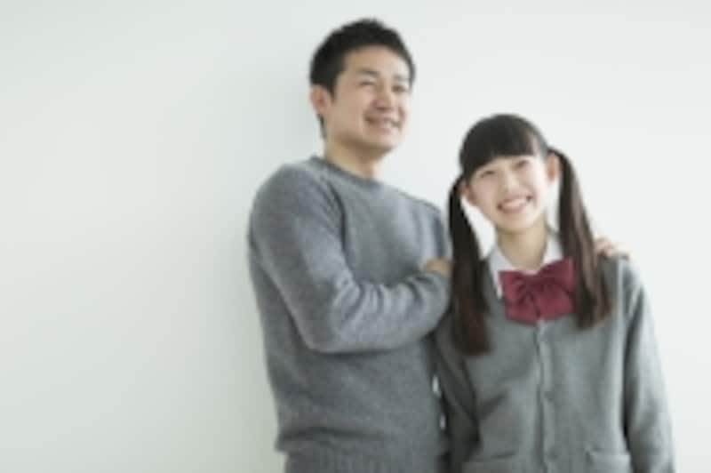「お父さんをとられたくない!」そう思う女の子もいる。特にバツイチで男手ひとつで育てた場合には、その傾向がある