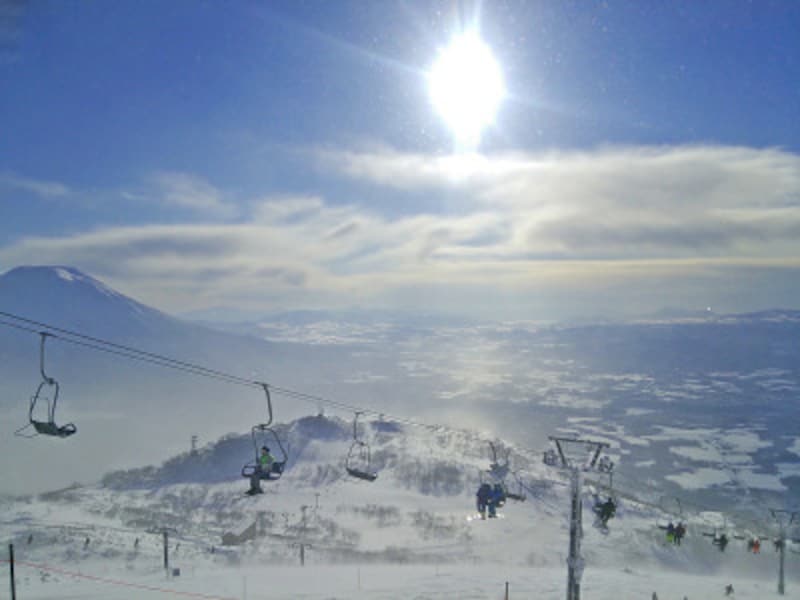 ニセコでgwまで春スキー 北海道の絶景ゲレンデを滑る 北海道の観光 旅行 All About