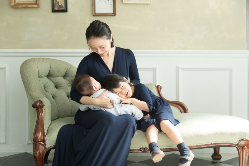 二人目・三人目の出産祝いに!ニューアールクローズの親子お揃いワンピース